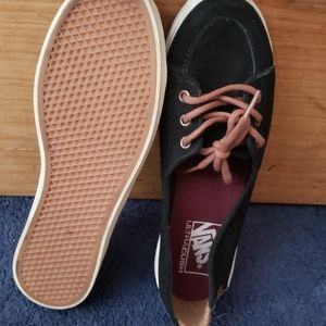 Womens Van's Ultra Cush